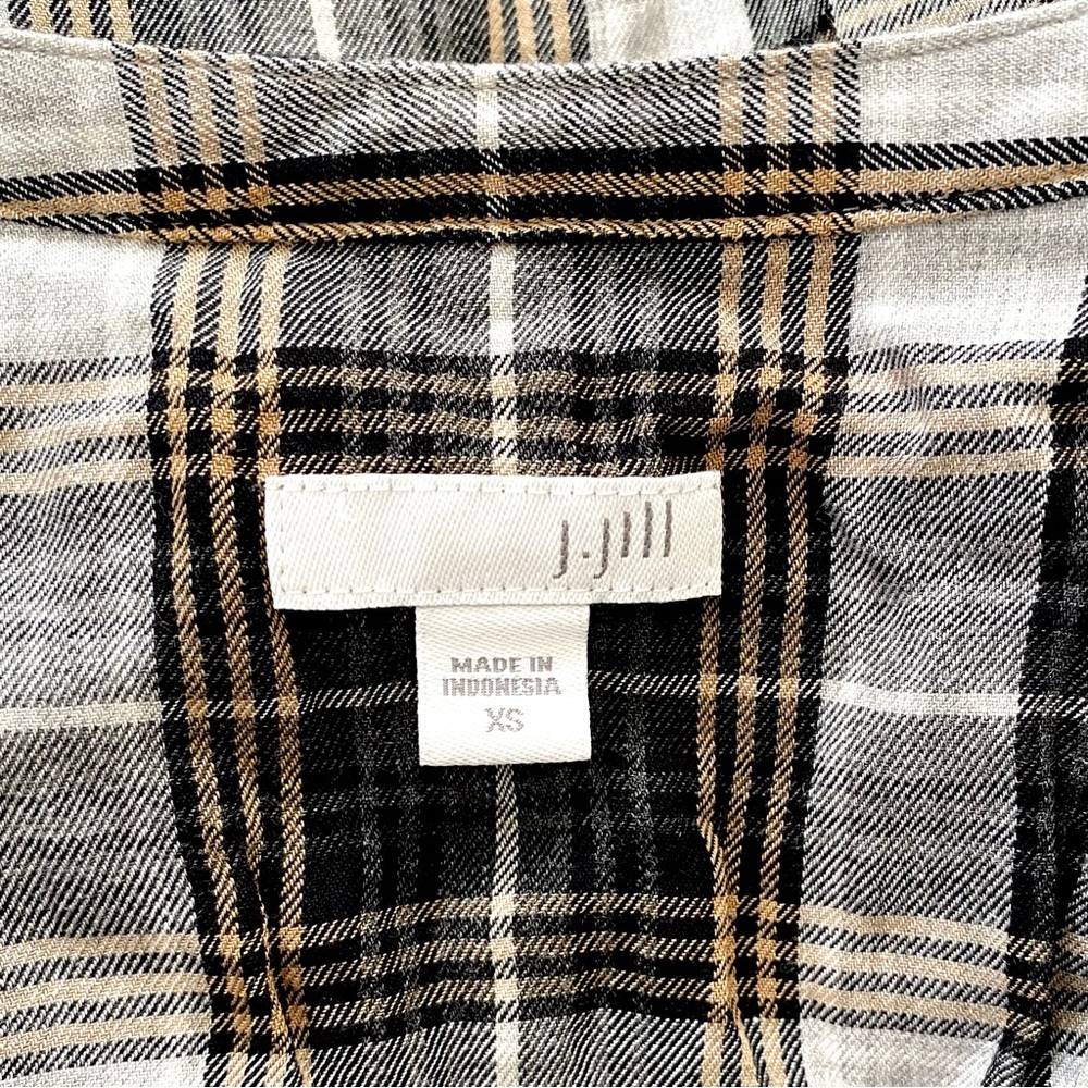 J.Jill Long Sleeve Plaid Button Down Top, Size XS, Loose Flowy Fit - Picture 10 of 10